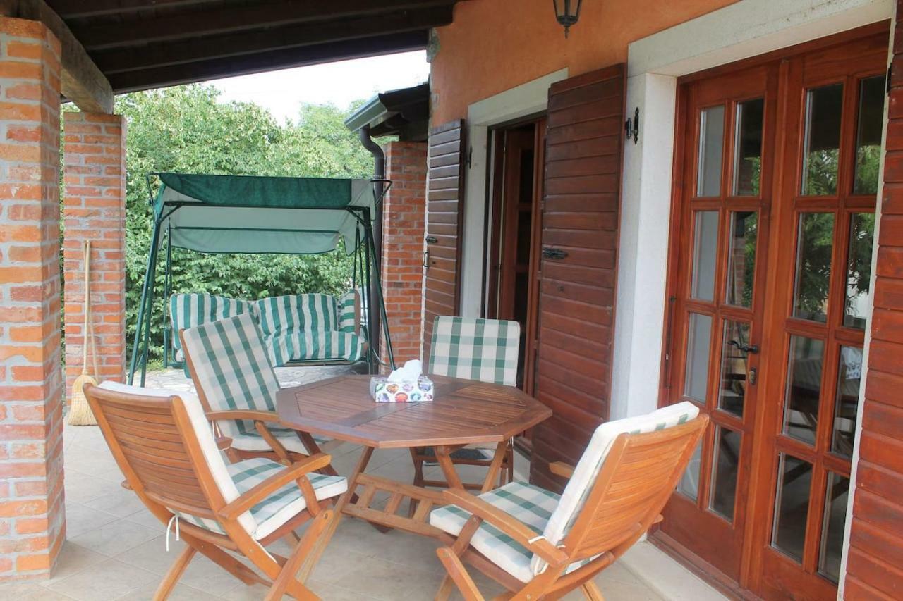 Garden House Ferienhaus *